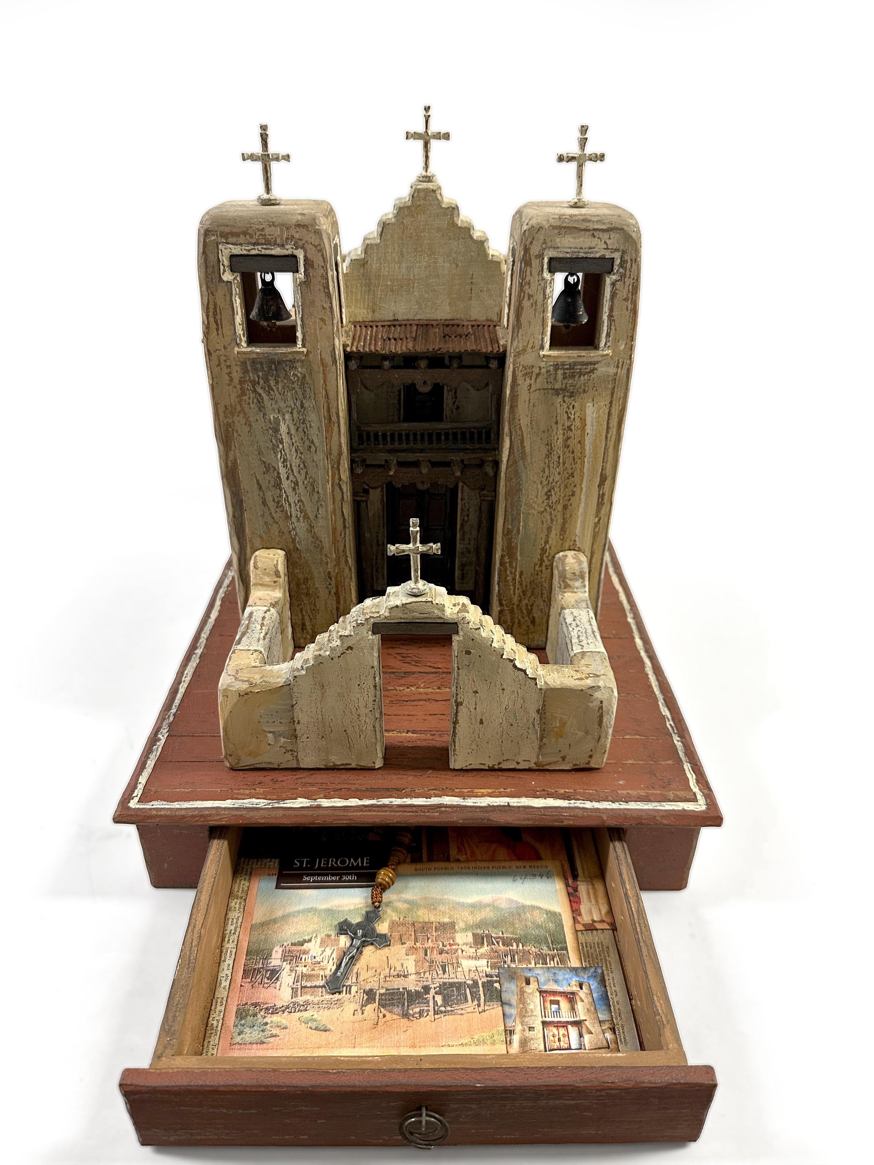 San Geronimo de Taos sculpture, front view